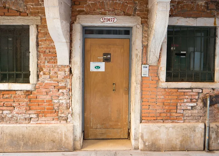 Backpackers House Venice